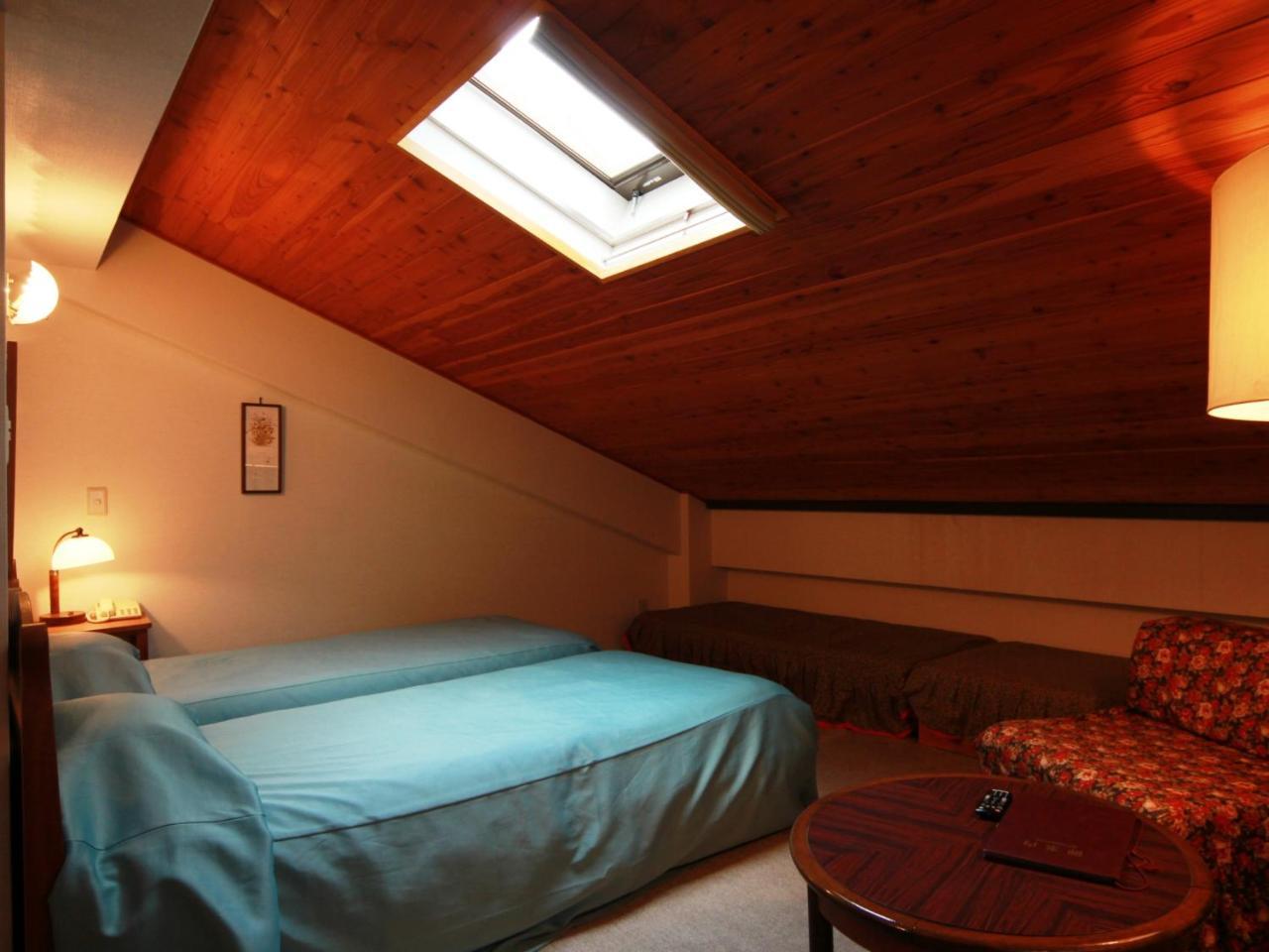克里斯蒂山林小屋 山之內 外观 照片