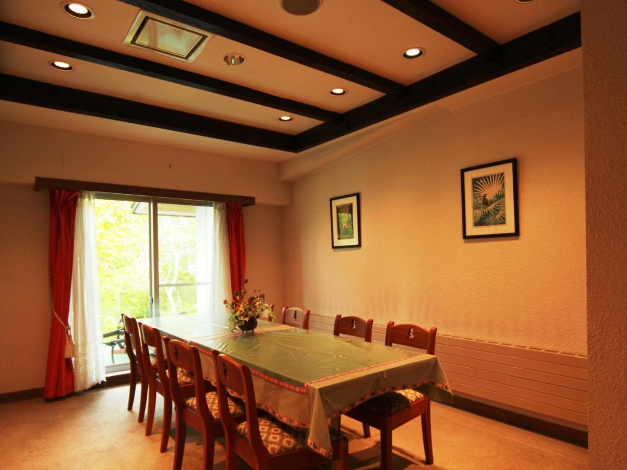 克里斯蒂山林小屋 山之內 外观 照片