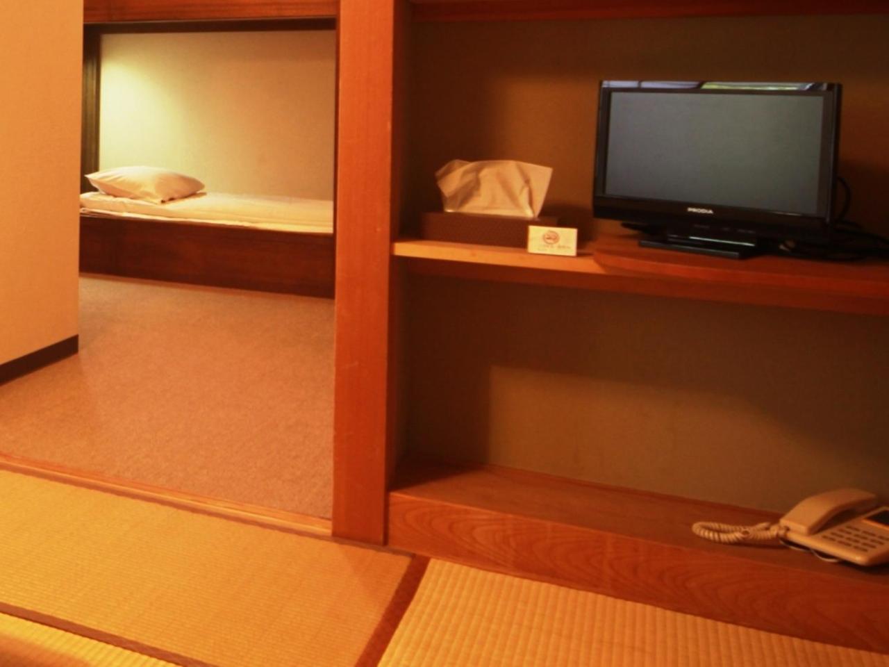克里斯蒂山林小屋 山之內 外观 照片