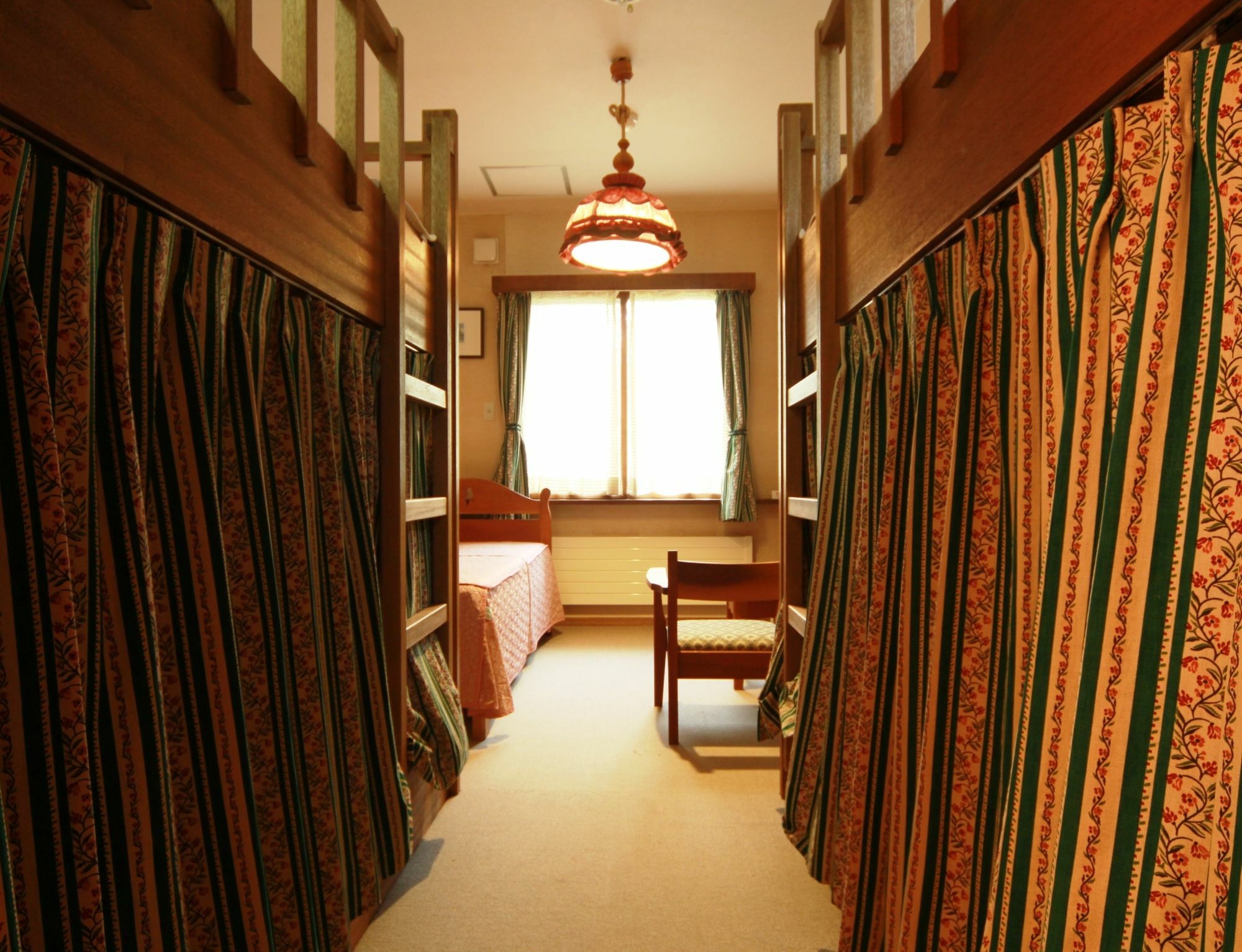克里斯蒂山林小屋 山之內 外观 照片